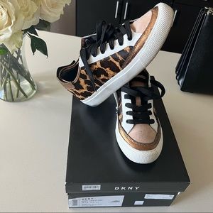 DKNY Sneakers